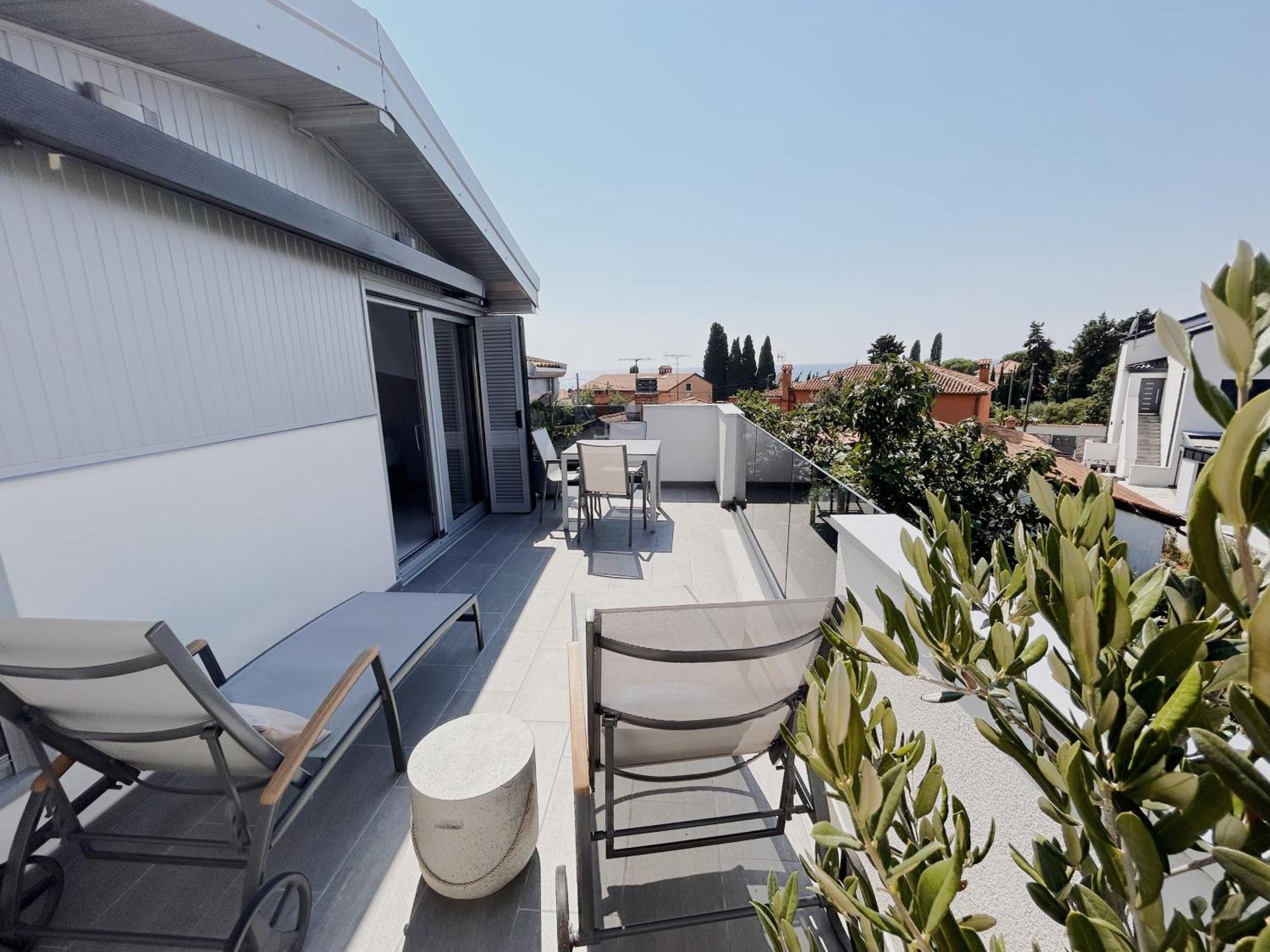 Sunny House Daire Zambratija  Dış mekan fotoğraf